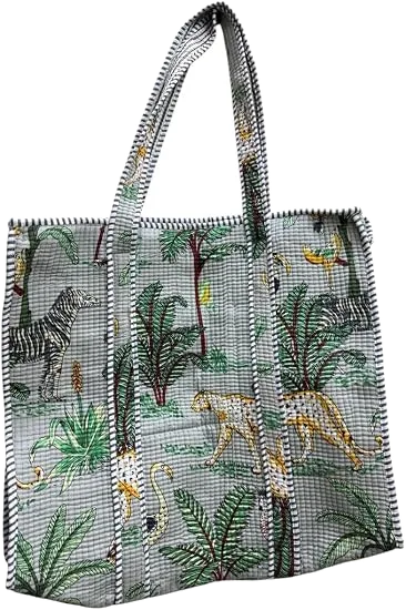 Quilted cotton tote — natural bloom